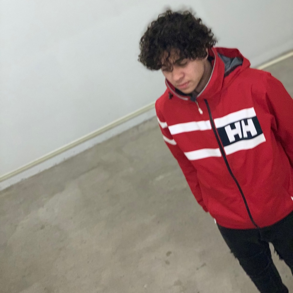 Meet your Posher, Gabriel